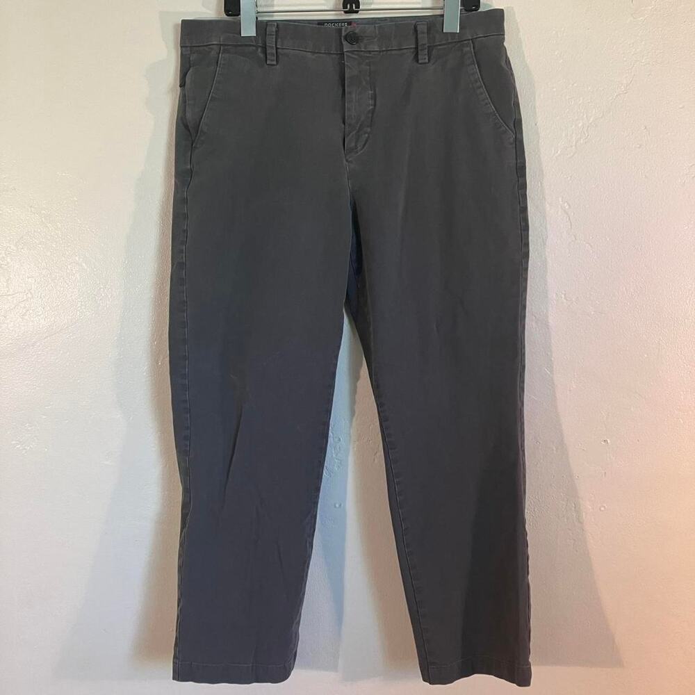 Dockers Gray Straight Leg‎ Chino Pants 34
